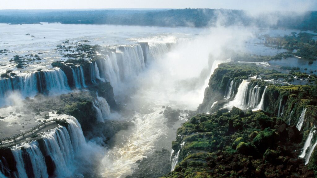 Ecoturismo - Parque Nacional do Iguaçu.